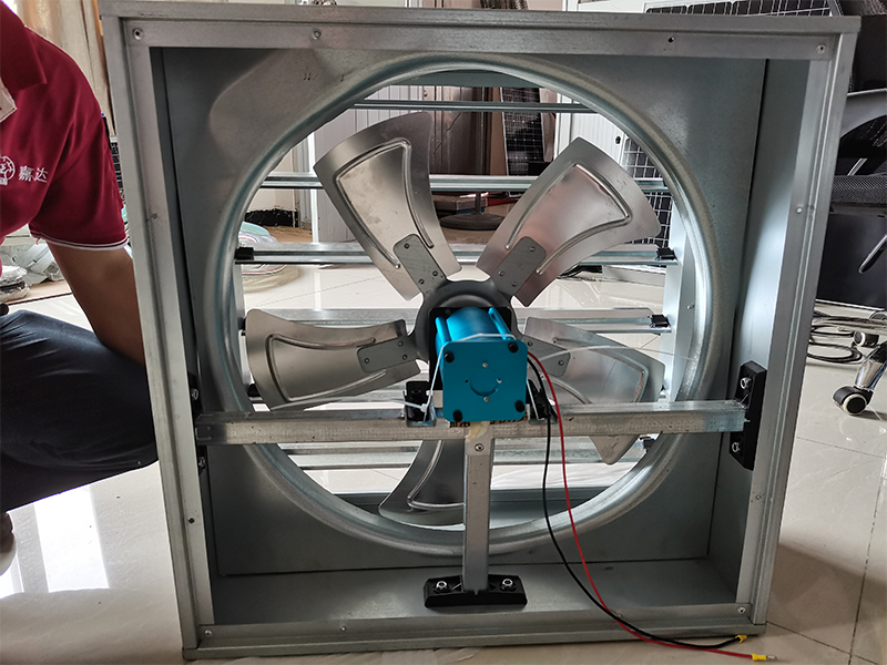 光伏負壓排風扇